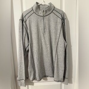 Tommy Bahama , Long Sleeve Gray 1/4 Zip Golf shirt, Size XL